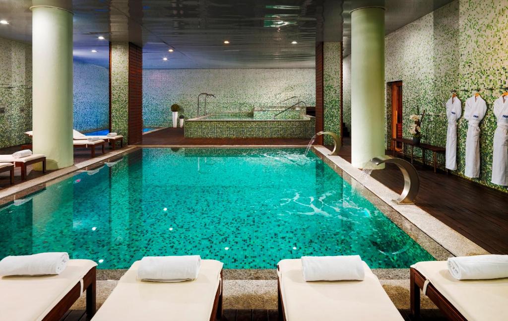 H10 Marina Barcelona Hotels met zwembad spanje